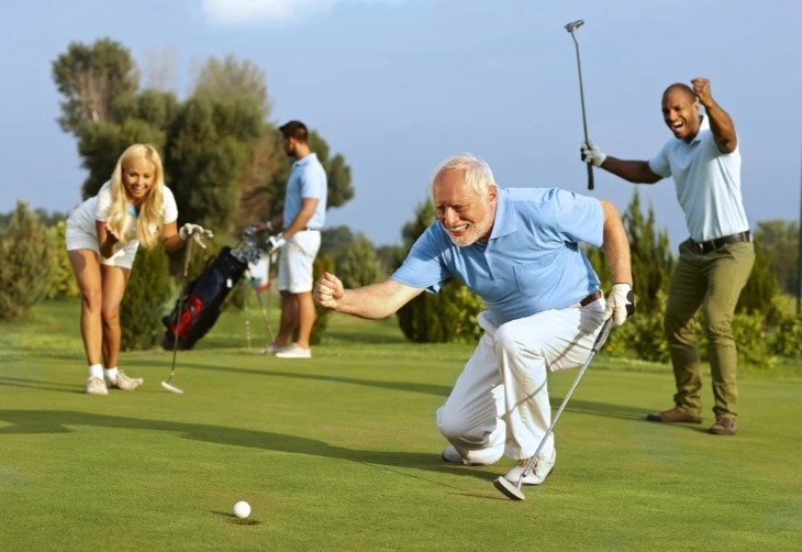 Senior Golf Player Training Programs